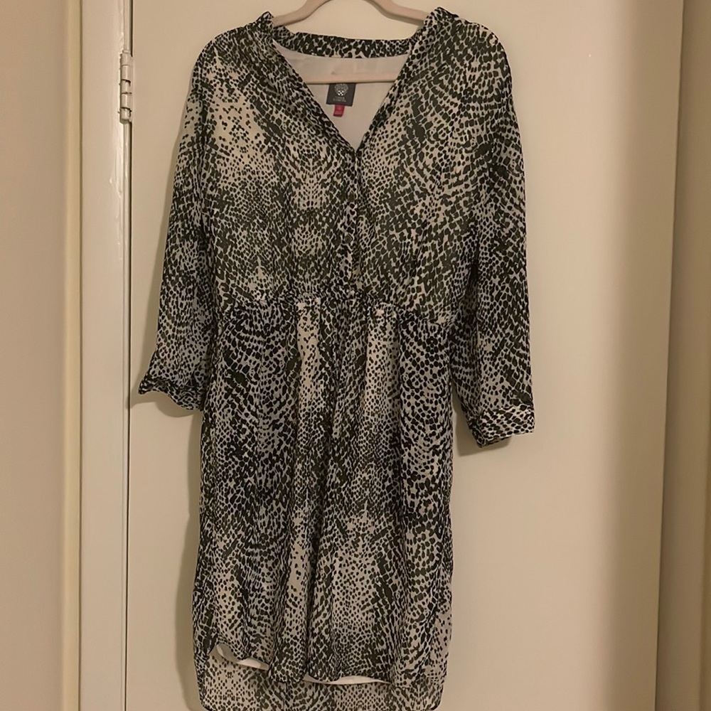 VINCE CAMUTO size 10